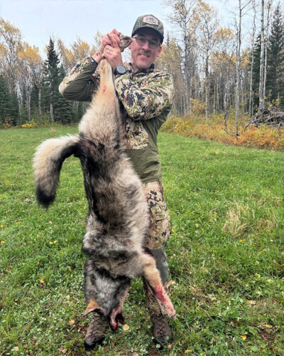 Canada Wolf Hunts